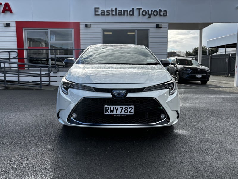 2019 Toyota Corolla Touring 1.8 Hybrid WxB 5 Dr... image 2