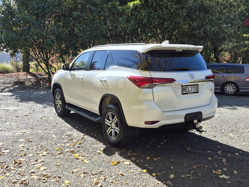 2019 Toyota Fortuner 4WD GXL 2.8DT SUV/5 6AT (G... image 5