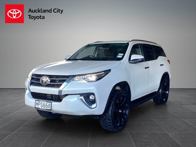 2019 Toyota Fortuner GXL 2.8DT 6AT 4WD WG/5D/7S image 3