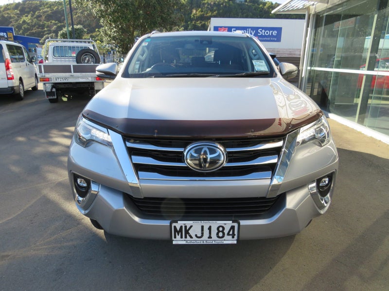 2019 Toyota Fortuner GXL 2.8DT 6AT 4WD WG/5D/7S image 3
