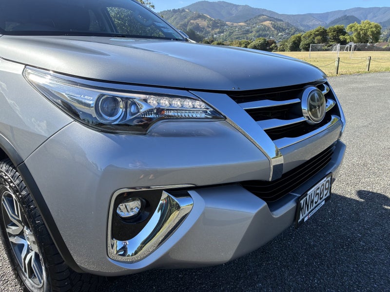2019 Toyota Fortuner GXL 4WD image 3