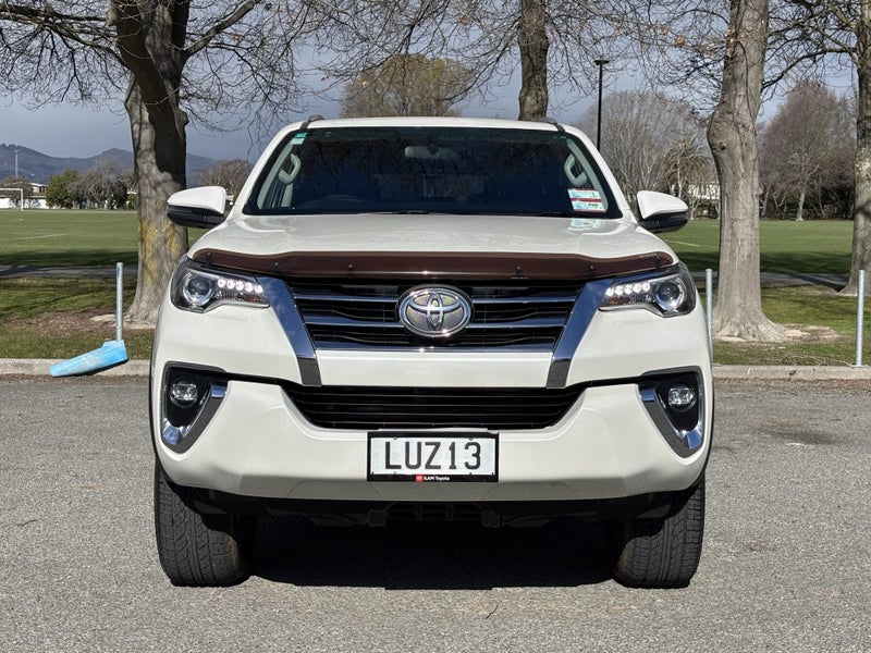 2019 Toyota Fortuner Limited 2.8D/4Wd/6At image 2