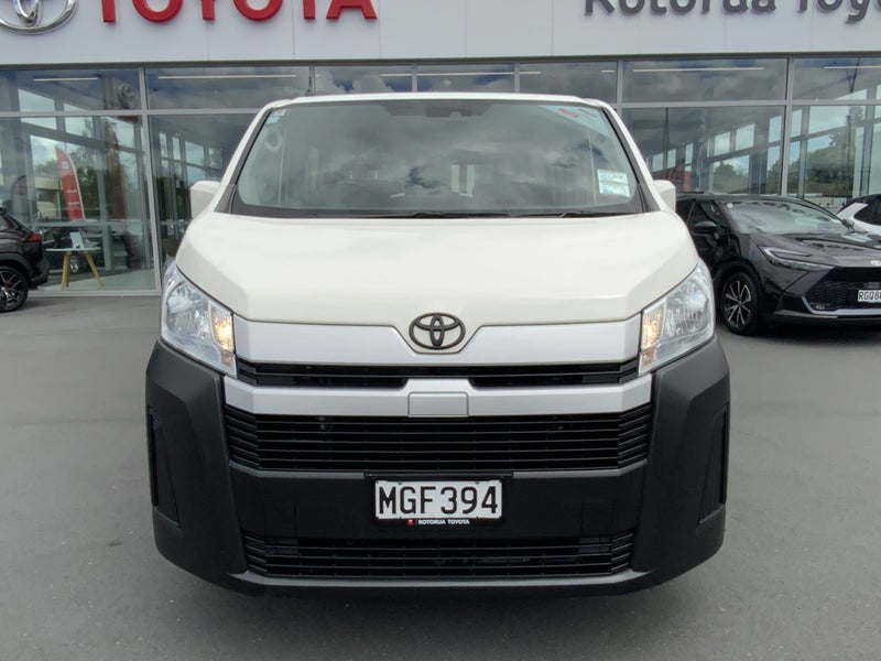 2019 Toyota Hiace NZ New, One Owner !! image 3