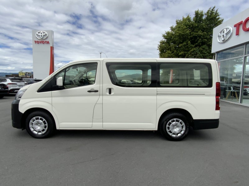 2019 Toyota Hiace NZ New, One Owner !! image 5