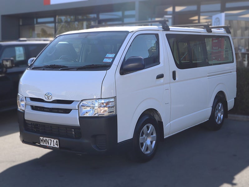 2019 Toyota Hiace ZL Turbo Diesel 3.0 Manual image 3