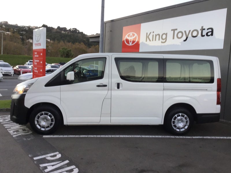 2019 Toyota Hiace ZR 2.8DT 6AT NZ New image 2