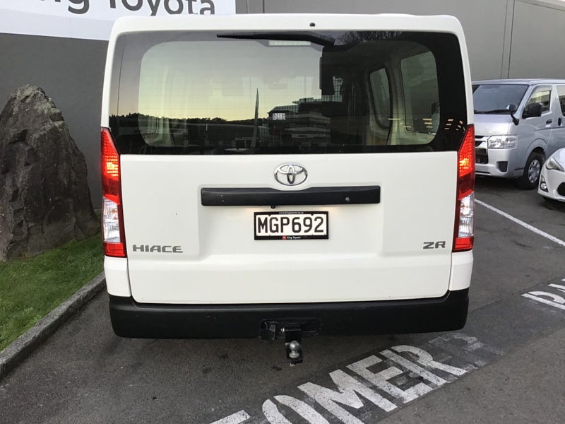 2019 Toyota Hiace ZR 2.8DT 6AT NZ New image 3