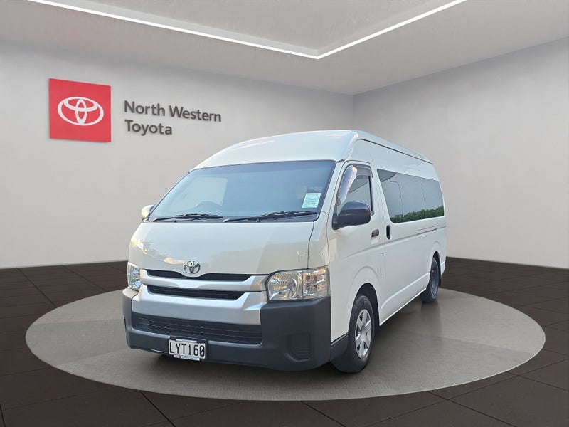 2019 Toyota Hiace ZX 3.0L Diesel Turbo Van image 3
