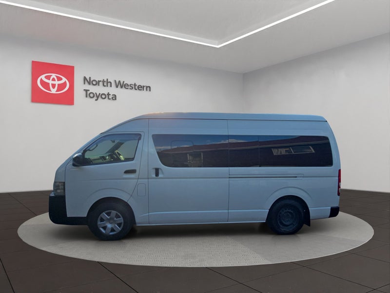 2019 Toyota Hiace ZX 3.0L Diesel Turbo Van image 4