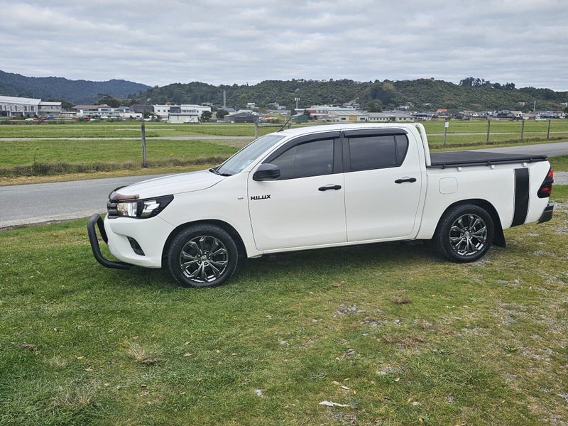 2019 Toyota Hilux S TD DC 2.8D/5MT/UT image 3
