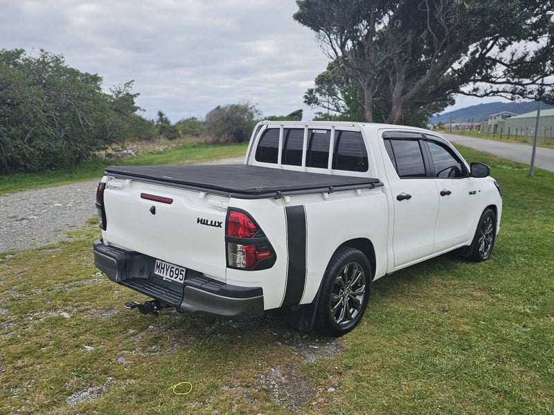 2019 Toyota Hilux S TD DC 2.8D/5MT/UT image 5