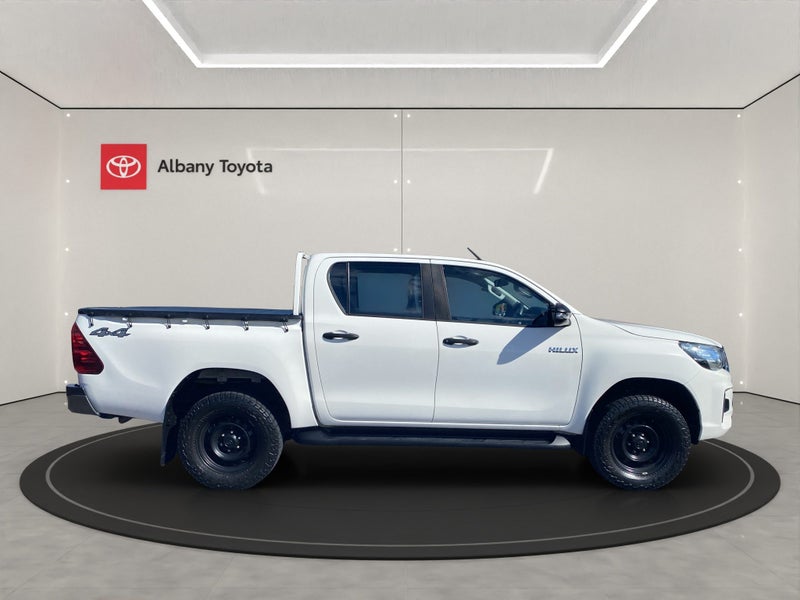 2019 Toyota Hilux SR 2.8DT 6AT 4WD DCW/4D/5S (H... image 2