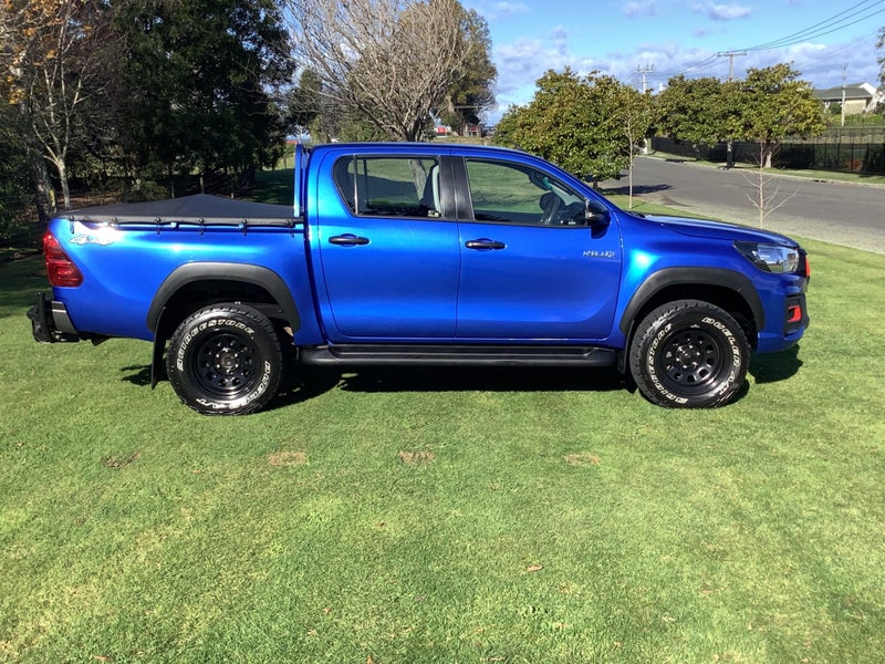 2019 Toyota Hilux SR Double Cab 2.8DT 6MT 4WD image 4
