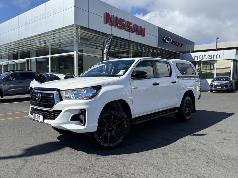 2019 Toyota Hilux SR TD DC 2.8 DIESEL TURBO 4WD image 1