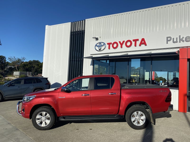 2019 Toyota Hilux SR5 2.8DT 6AT 4WD Double Cab... image 2