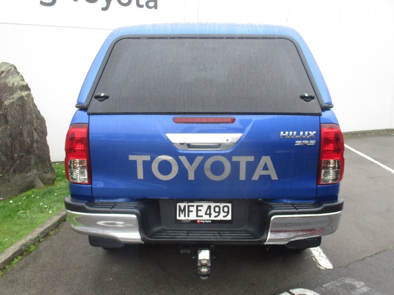 2019 Toyota Hilux SR5 2.8DT 6AT Canopy image 3