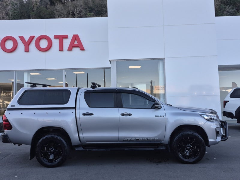 2019 Toyota Hilux SR5 2.8DT Cruiser 2WD Auto image 2