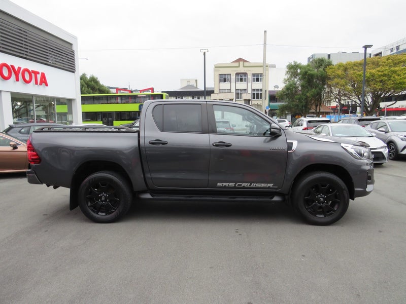 2019 Toyota Hilux SR5 CRUISER 2.8DT 6AT 2WD image 3