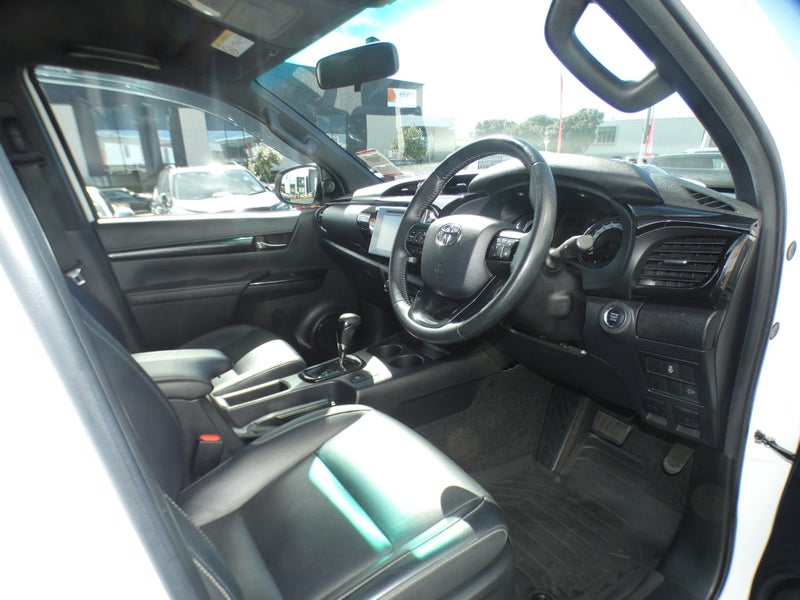 2019 Toyota Hilux SR5 CRUISER 2.8DT 6AT 2WD DCW... image 2