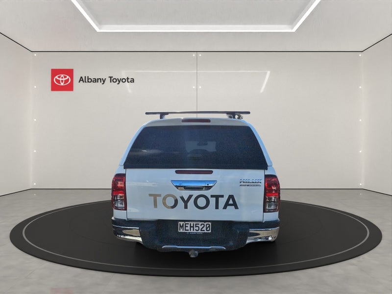 2019 Toyota Hilux SR5 CRUISER 2.8DT 6AT 4WD DCW... image 4