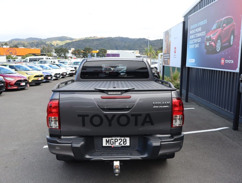 2019 Toyota Hilux SR5 CRUISER 2.8DT 6AT 4WD DCW... image 3