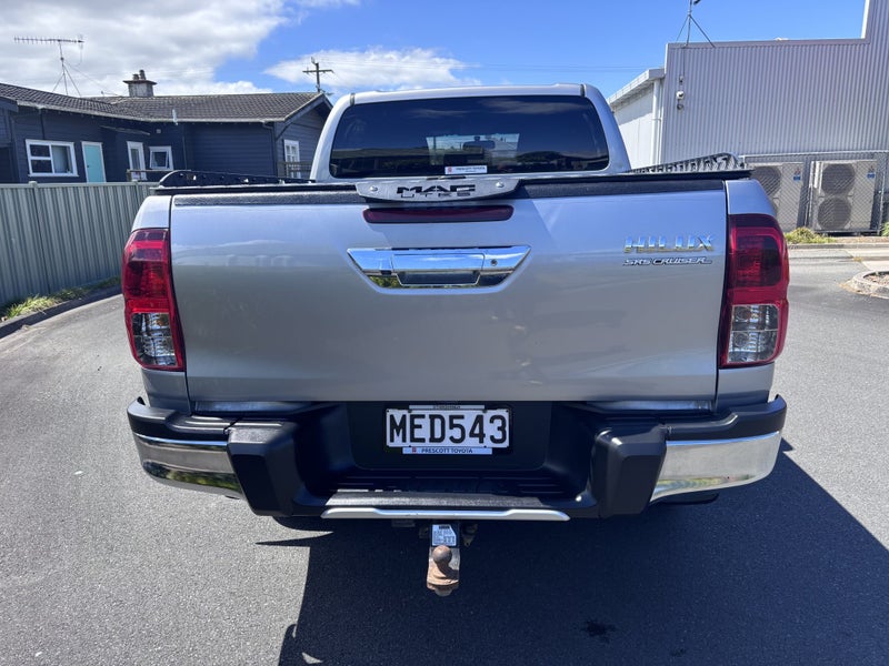 2019 Toyota Hilux SR5 CRUISER 2.8DT 6AT 4WD DCW... image 4