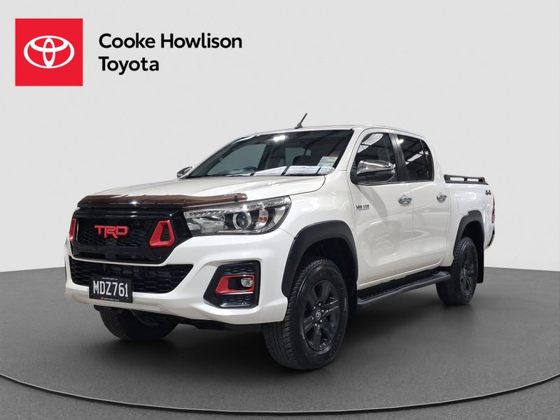 2019 Toyota Hilux SR5 Double Cab image 3