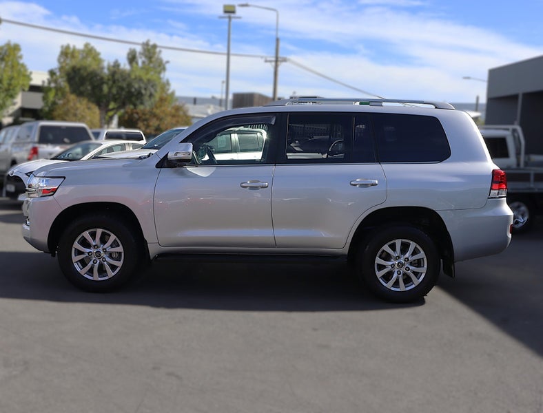 2019 Toyota Land Cruiser 200 VX DIESEL V8, 4WD/4X4 image 4
