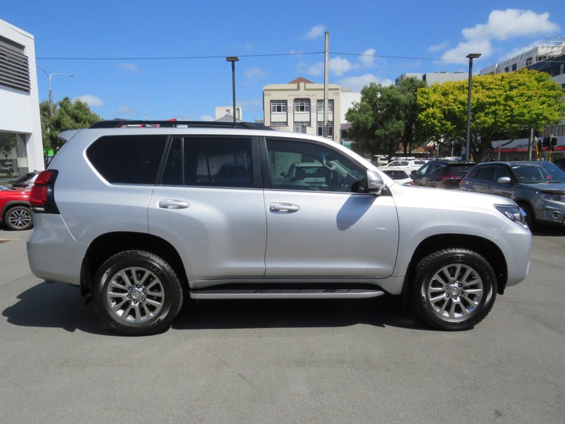 2019 Toyota Land Cruiser Prado Landcruiser Prad... image 3