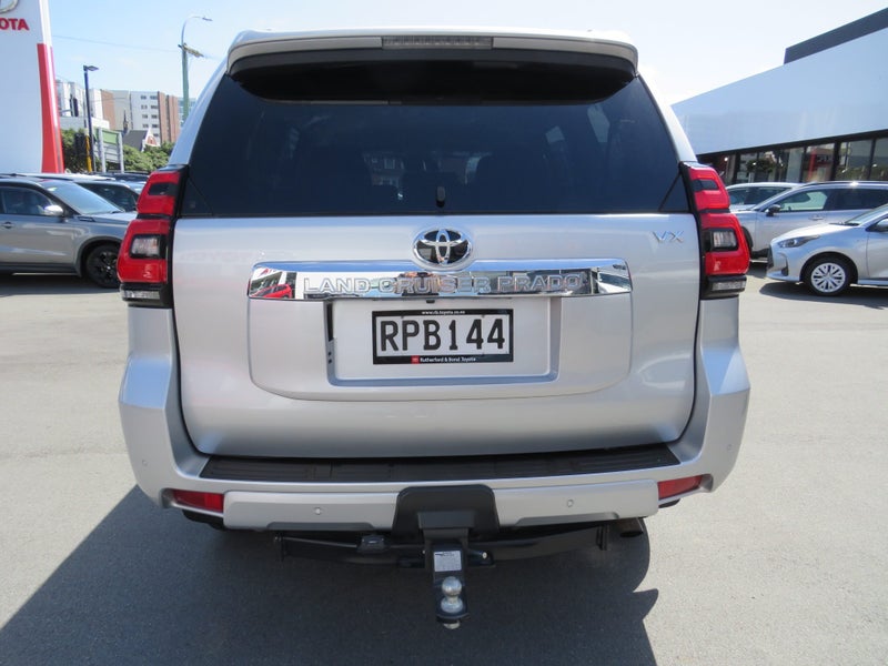 2019 Toyota Land Cruiser Prado Landcruiser Prad... image 5