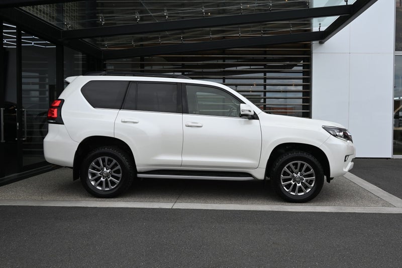 2019 Toyota Land Cruiser Prado VX 2.8 Turbo Die... image 5