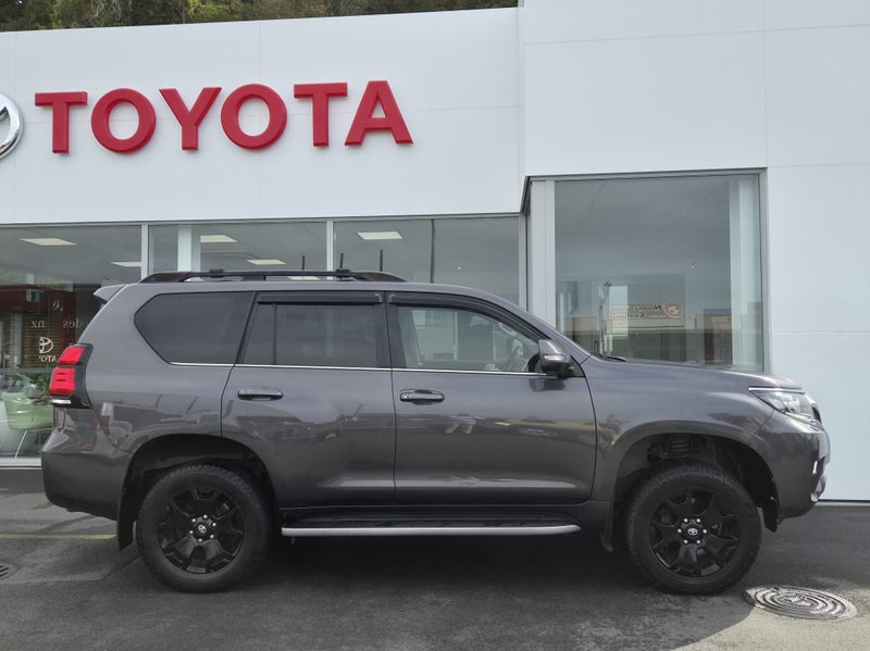 2019 Toyota Land Cruiser Prado VX 2.8D 4WD Auto image 2