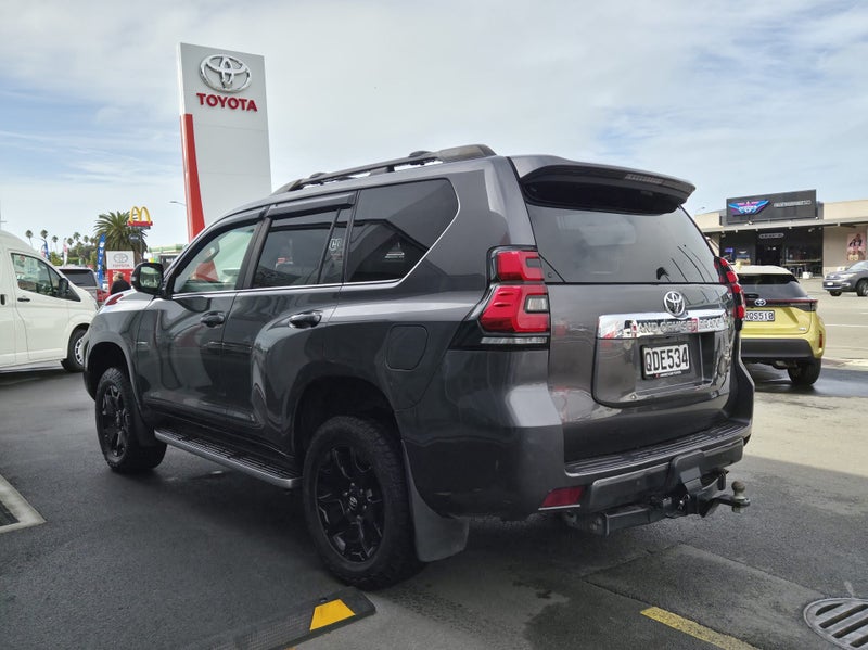 2019 Toyota Land Cruiser Prado VX 2.8D 4WD Auto image 5