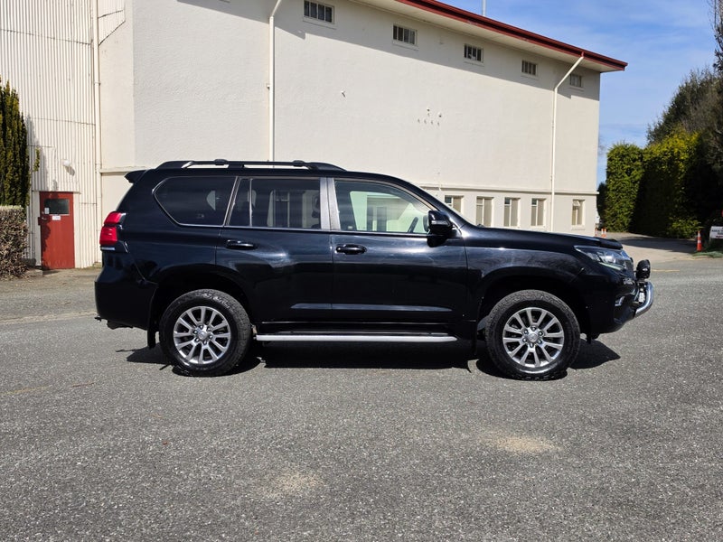 2019 Toyota Land Cruiser Prado VX 4WD image 2
