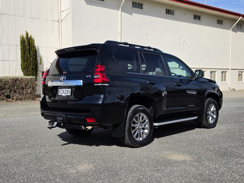 2019 Toyota Land Cruiser Prado VX 4WD image 3