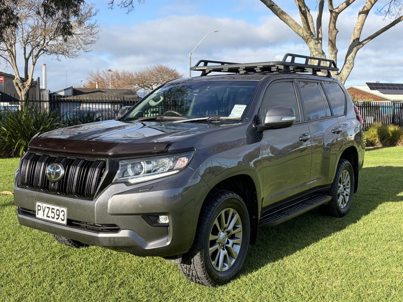 2019 Toyota Land Cruiser Prado VX Limited 2.8D... image 3