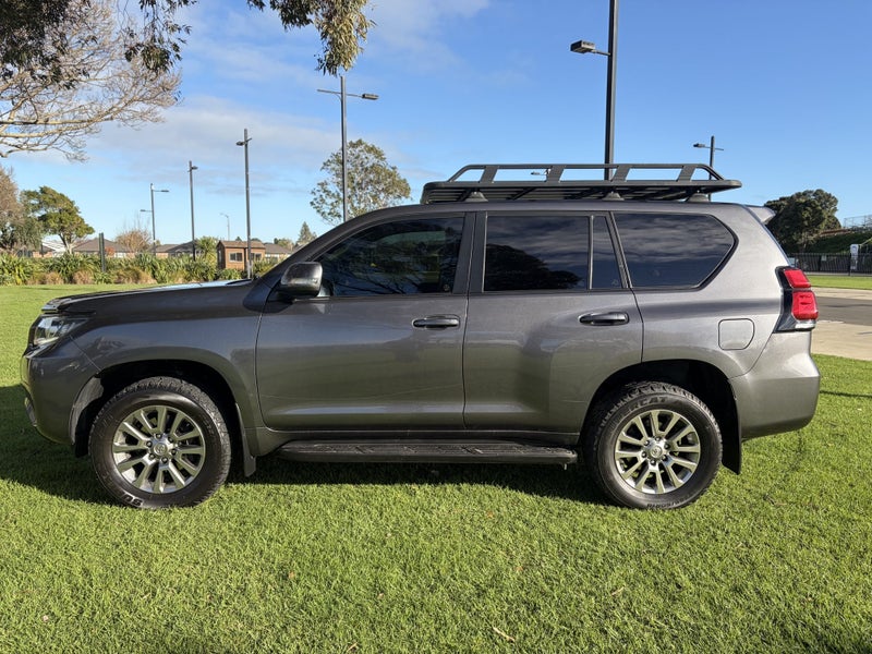 2019 Toyota Land Cruiser Prado VX Limited 2.8D... image 4