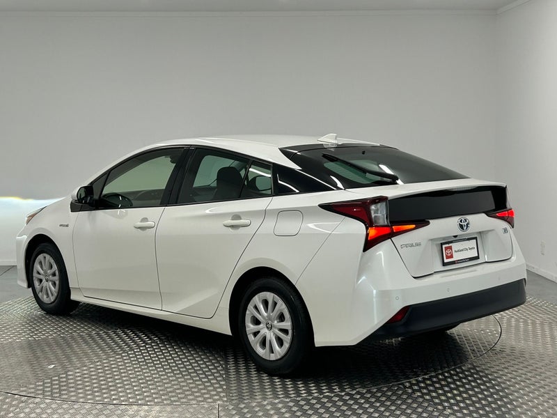 2019 Toyota Prius 1.8 Hybrid S image 5