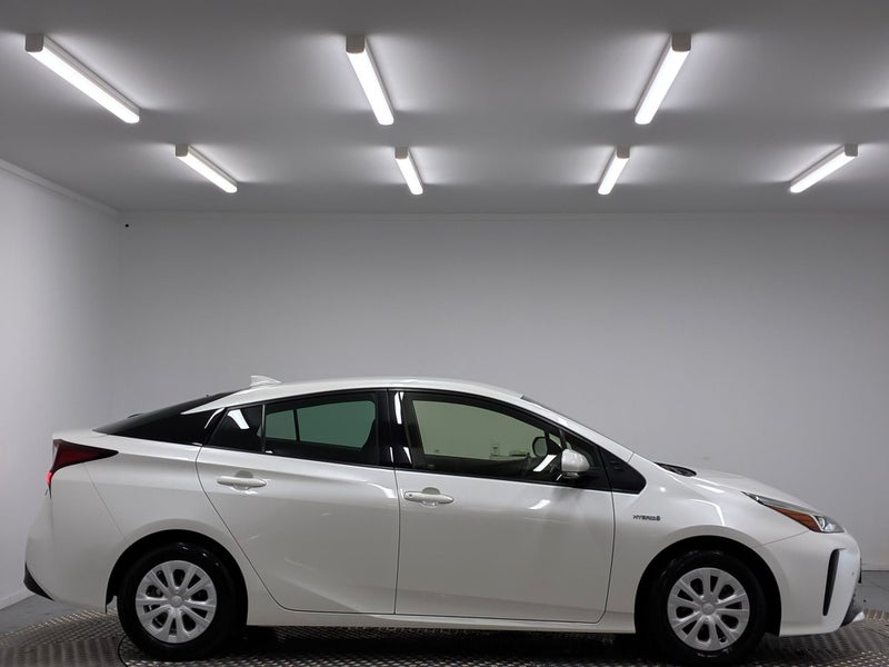2019 Toyota Prius 1.8 Hybrid S image 2