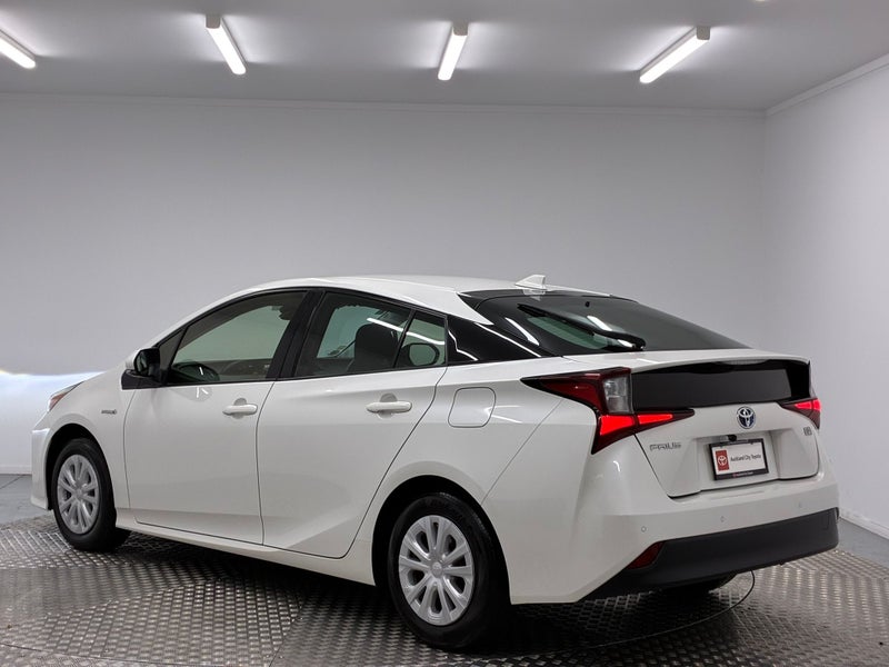 2019 Toyota Prius 1.8 Hybrid S image 5