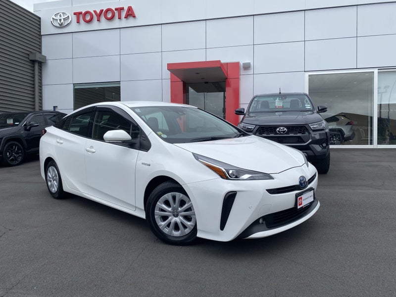 2019 Toyota Prius 1.8 Hybrid S 5 Dr Hatch CVT 2... image 1