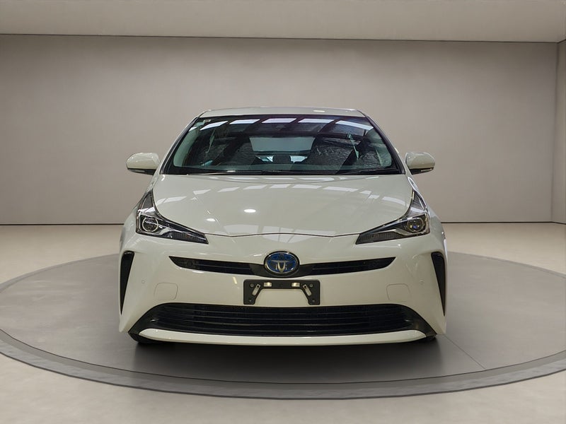 2019 Toyota Prius 1.8L Hybrid S 2WD Hatchback image 3