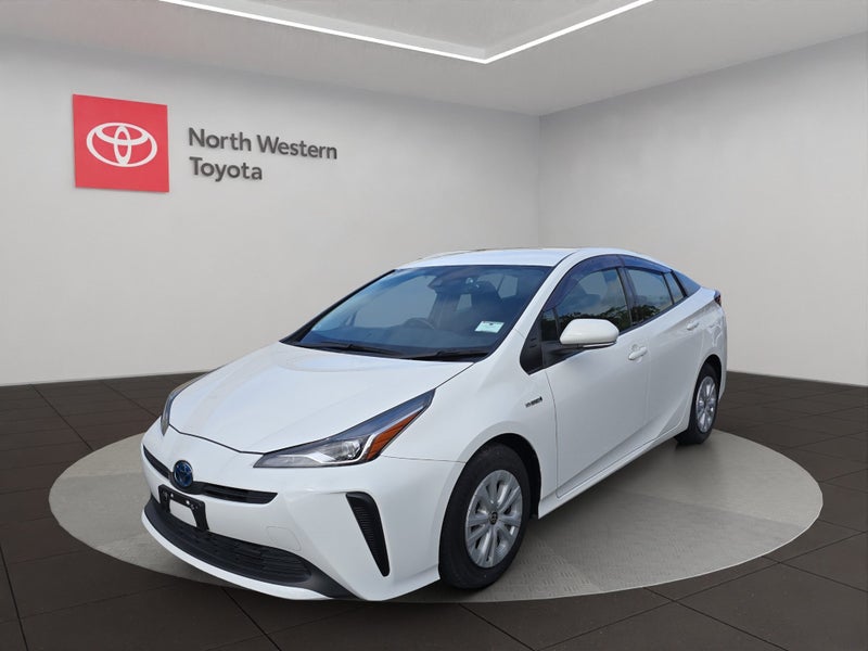 2019 Toyota Prius 1.8L Hybrid S 2WD Hatchback image 3