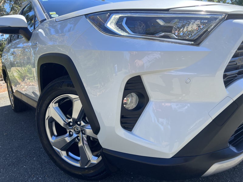 2019 Toyota RAV4 2.5 Hybrid G image 2