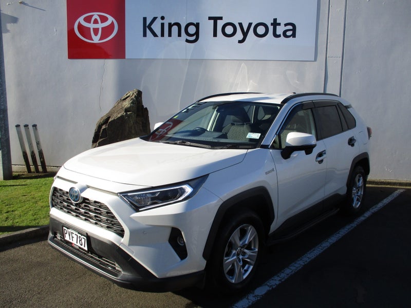 2019 Toyota RAV4 2.5 Hybrid X image 1