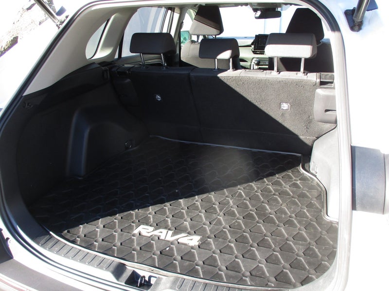 2019 Toyota RAV4 2.5 Hybrid X image 4