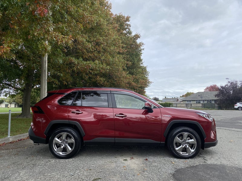 2019 Toyota RAV4 2.5L Hybrid G AWD image 5