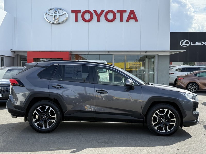 2019 Toyota RAV4 Adventure 2.5P/4WD image 4