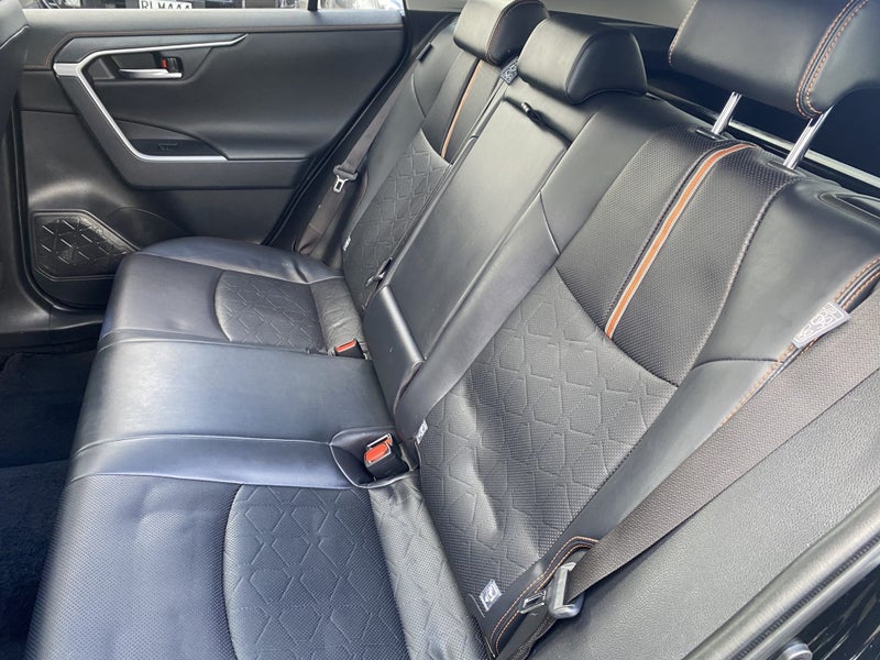 2019 Toyota RAV4 Adventure 2.5P 8AT AWD SUV image 5