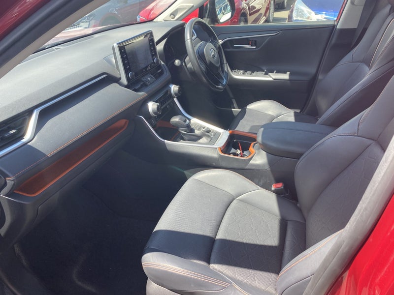 2019 Toyota RAV4 Adventure 2.5P 8AT AWD SUV image 4